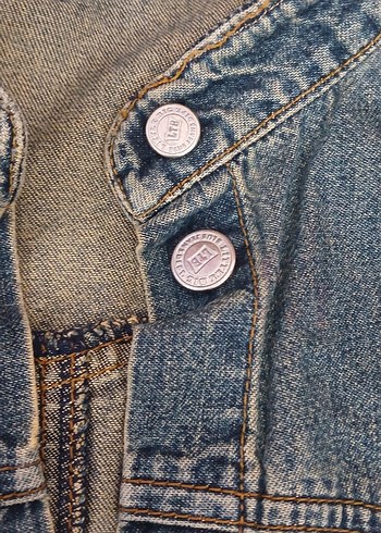 Düğmeli Koyu Mavi Kadın Denim Ceket - Görsel 4