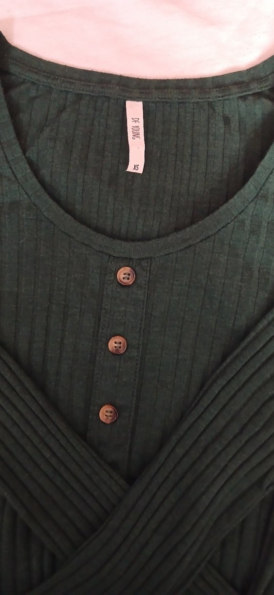 Düğmeli Yeşil Triko Kadın Kazak - Görsel 4