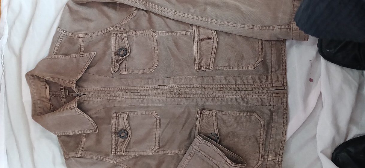 Düğmeli Bej Kadın Ceket - Görsel 3