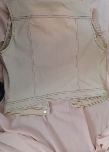 Bej Düğmeli Kolsuz Denim Ceket - Görsel 3