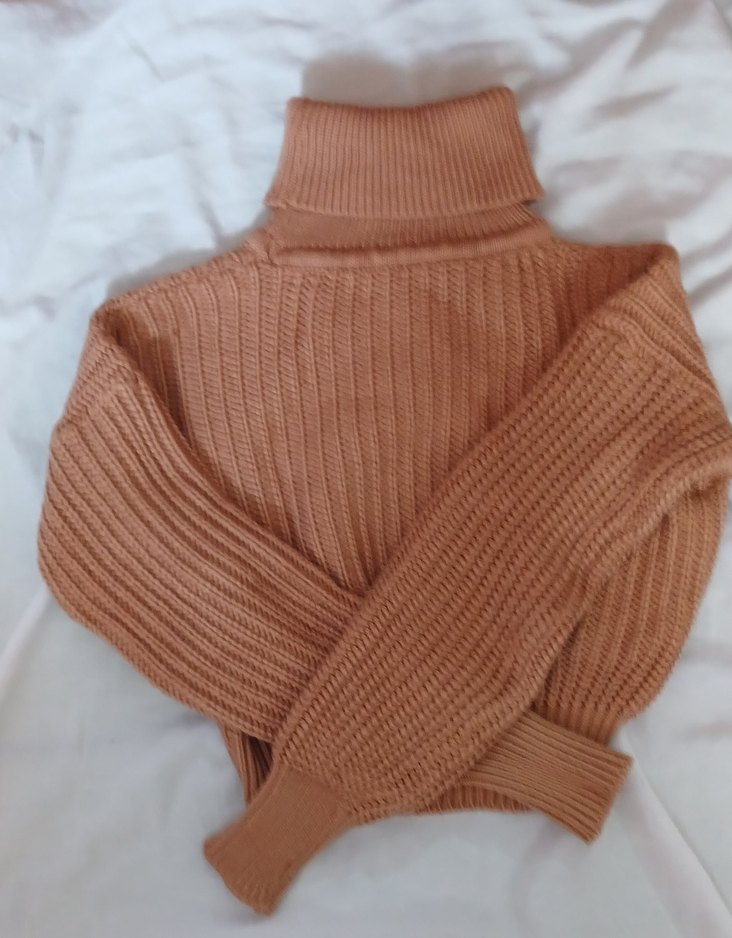 Bej Boğazlı Kadın Triko Kazak - Görsel 4