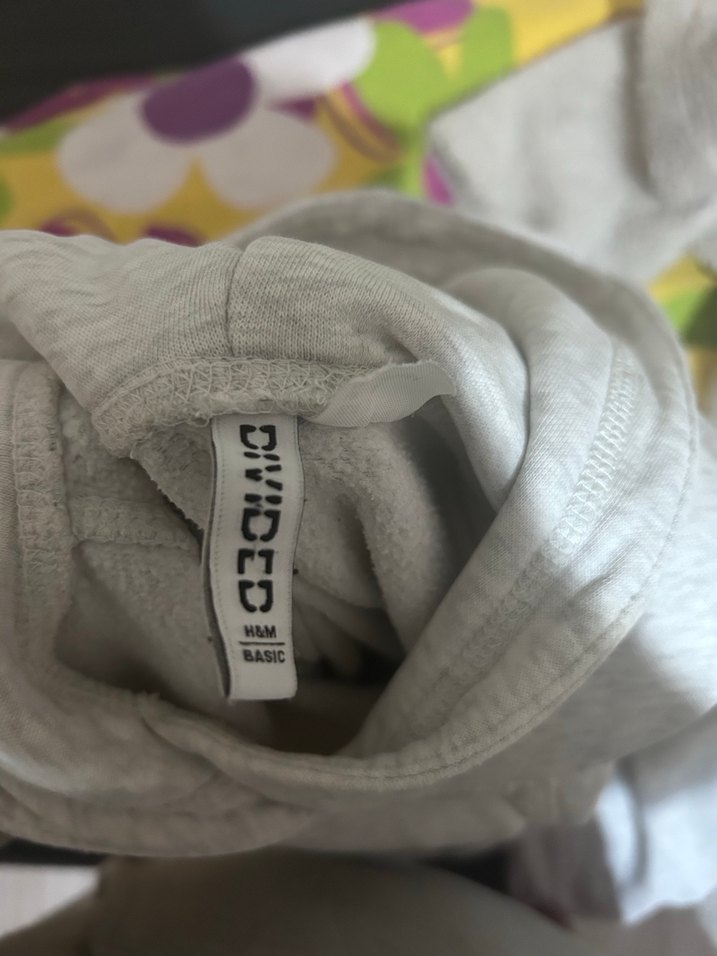 H&M Sweatshirt - Görsel 2