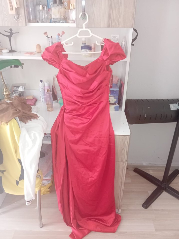 Pembe Drapeli Uzun Straplez Abiye Elbise - Görsel 2