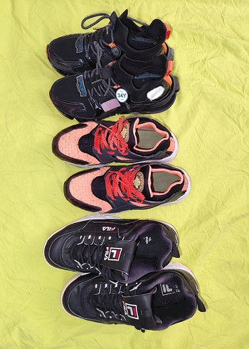 3 ayakkabı birden Nike + Fila+ spider