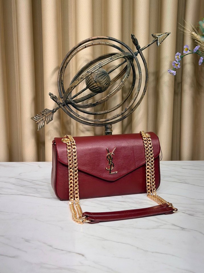 YSL saint — görsel 7/15