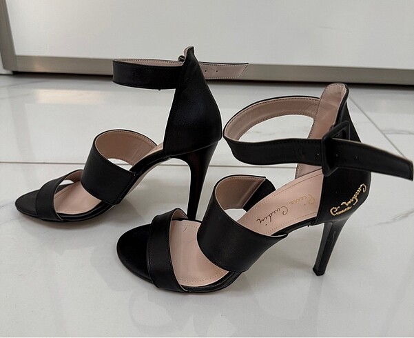 Pierre Cardin Pierre Cardin stiletto ayakkabı