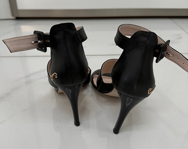 36 Beden Pierre Cardin stiletto ayakkabı