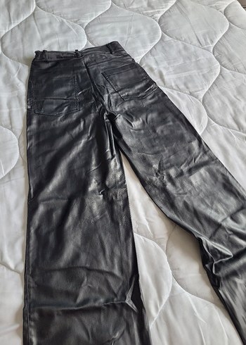 Fred Perry Kadın Siyah Deri Pantolon