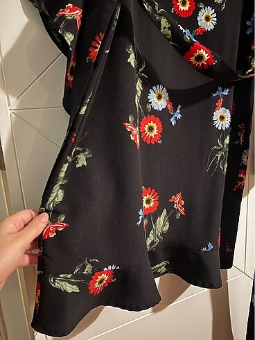 Çiçek desenli elbise - Görsel 6