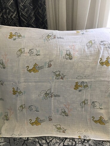 Diğer Winnie the Pooh Müslim bebek örtüsü