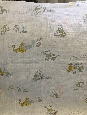  Beden Winnie the Pooh Müslim bebek örtüsü