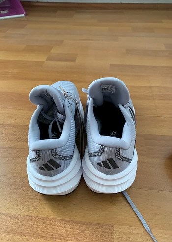 40 Beden gri Renk Adidas Running Ayakkabı