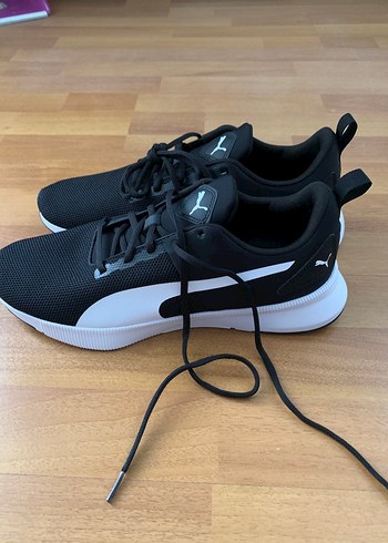 44 Beden siyah Renk Puma Running Spor Ayakkabı