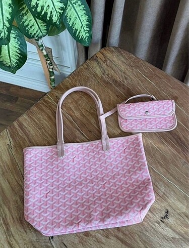  Beden Goyard Tote