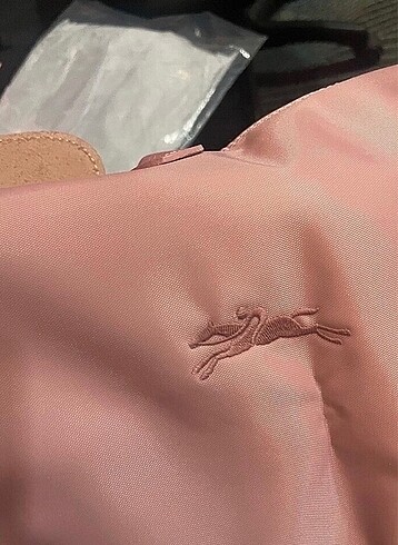 Longchamp L boy nakışlı deri longchamp kol çantası