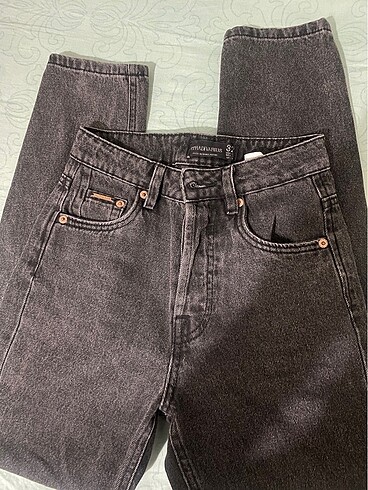 32 Beden stradivarius mom jean