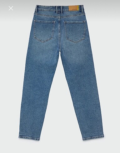 34 Beden stradivarius mom jean