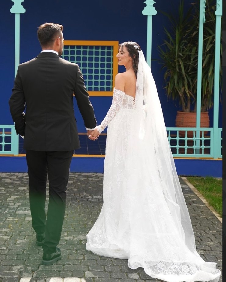 Uzun Kollu Straplez Prenses Gelinlik - Görsel 4