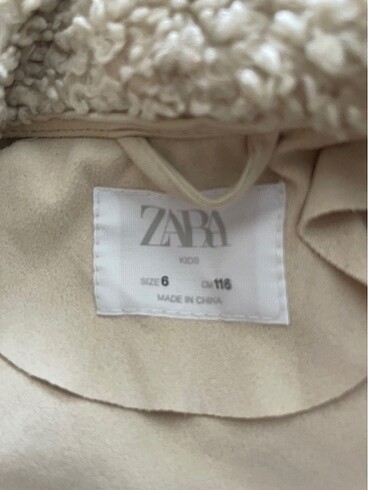 6 Yaş Beden camel Renk Zara tüylü mont