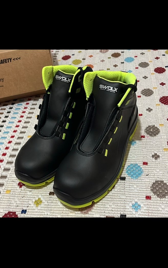 Siyah Neon Detaylı Erkek Swolx İş Güvenlik Botu - Görsel 3