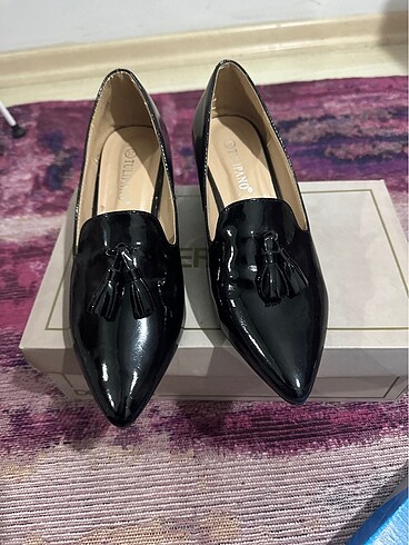 Siyah kadın loafer ayakkabı