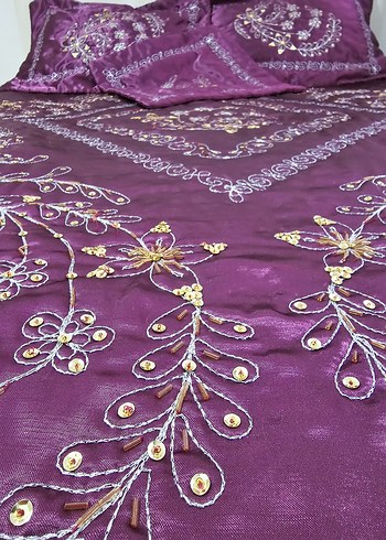 Mor Nakışlı Yatak Örtüsü Seti - Görsel 6