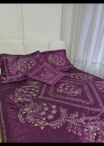 Mor Nakışlı Yatak Örtüsü Seti - Görsel 4