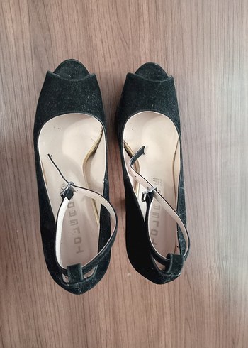 Tokalı Siyah kadife Platform Topuklu Kadın Ayakkabı - Görsel 2