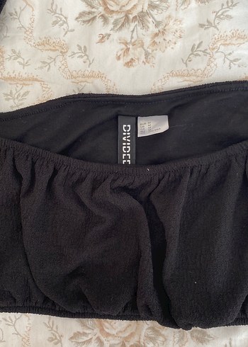 H&M Siyah crop üst