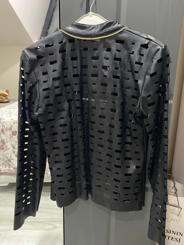 Siyah Fermuarlı Kadın Deri Ceket - Görsel 4