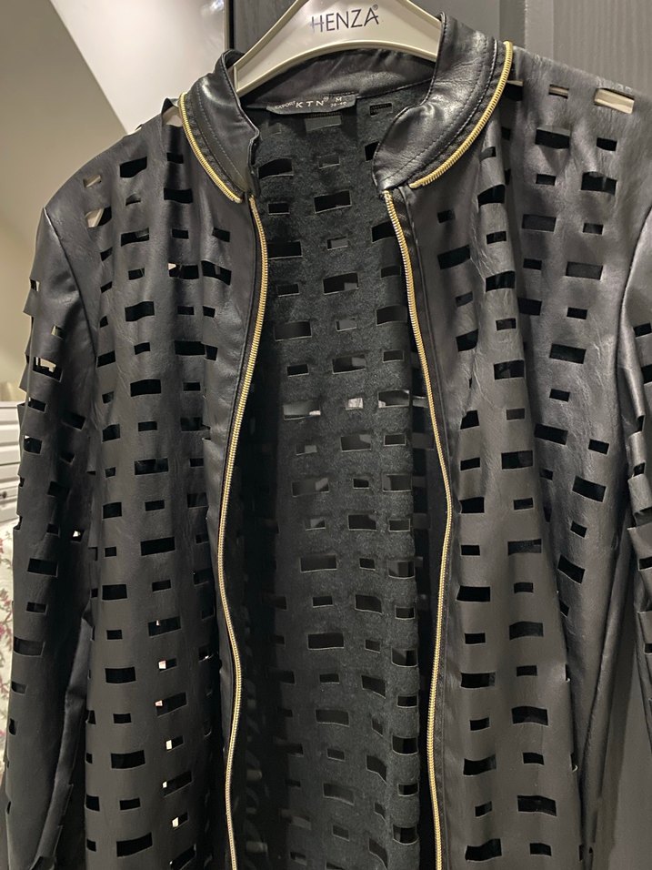 Siyah Fermuarlı Kadın Deri Ceket - Görsel 3