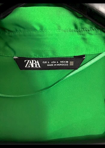 Düğmeli Yeşil Saten Kadın Gömlek Zara - Görsel 2