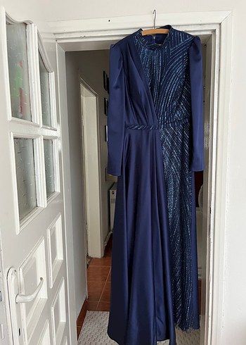 Lacivert Uzun Kollu Drapeli Abiye Elbise