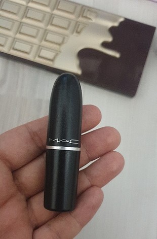 MAC RUJ VEGAS VOLT