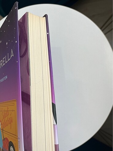 Geekerella