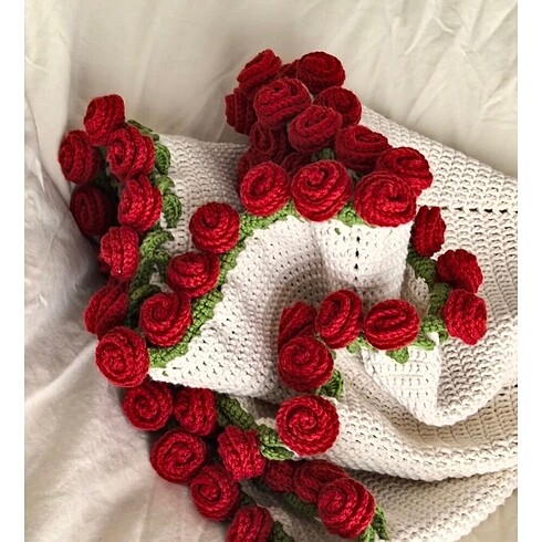 Buket Battaniye