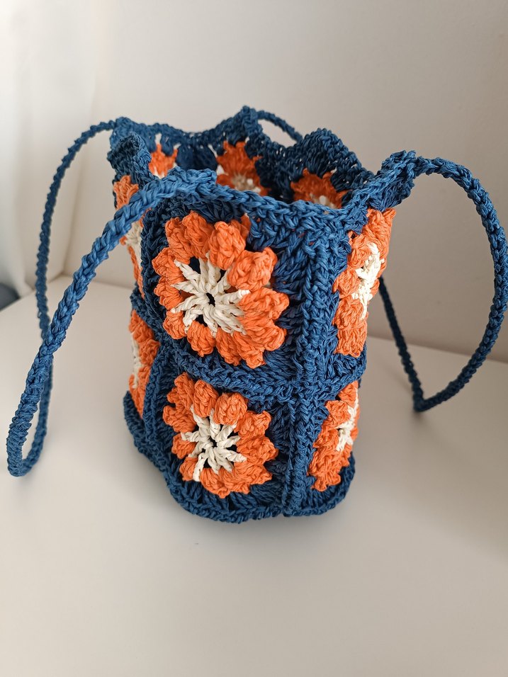 Çiçek Desenli Örgü Mavi Bohem Kadın Çantası - Görsel 3