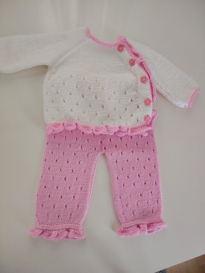 Beyaz Pembe Kenarlı Kız Çocuk Hırka - Görsel 2