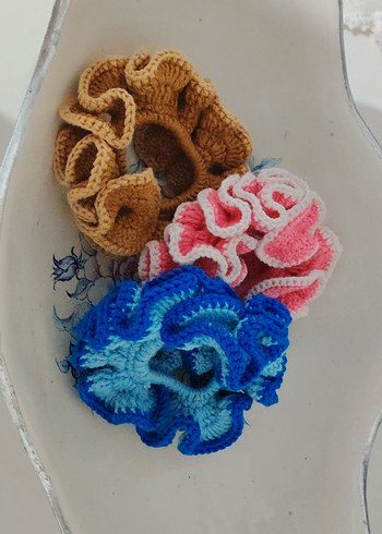 Renkli Örgü Fırfırlı Saç Tokası Seti - Görsel 3