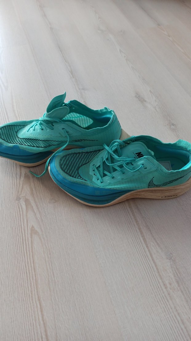 Nike Turkuaz Bağcıklı  Spor Ayakkabı. - Görsel 3