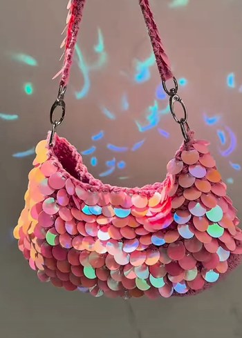 Pullu Pembe Retro Kadın Çantası