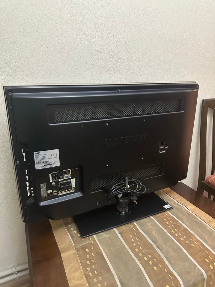 Samsung TV 40 inç Sıfır ayarında - Görsel 2