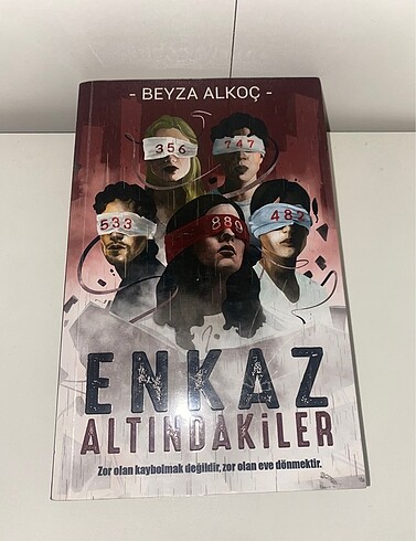 Enkaz altındakiler