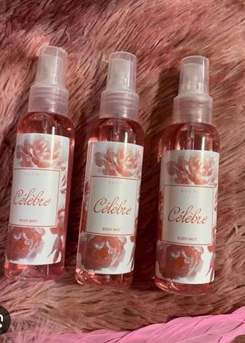 Avon Célèbre Vücut Spreyi