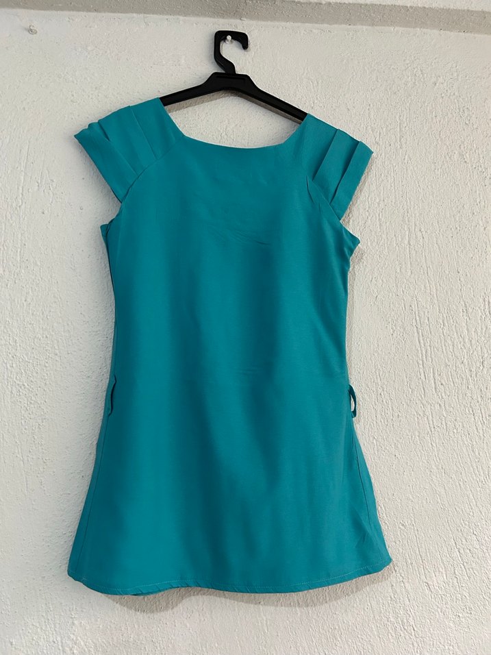 Turkuaz V Yakalı Kolsuz Hamile Tunik - Görsel 3