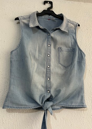 Gri Batik Desenli Kolsuz Denim Gömlek - Görsel 2