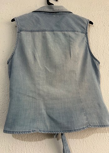 Gri Batik Desenli Kolsuz Denim Gömlek - Görsel 3