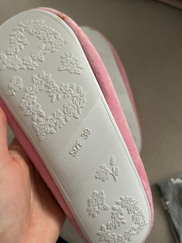 Pembe Kadın Ev Terliği Fiyonklu - Görsel 2