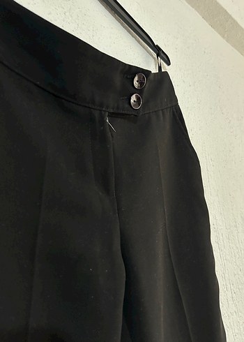 Siyah Kadın Midi Kumaş Pantolon - Görsel 2