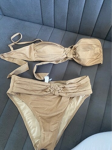 Penti yaldız rengi altın sarısı parlak bikini alt üst